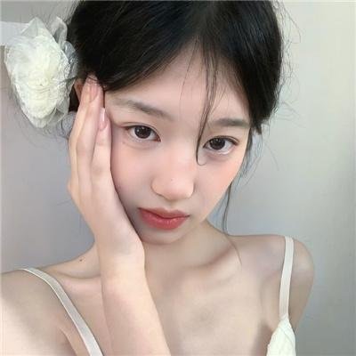 玉笑珠香